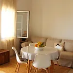 House Lantina Kornati בית נופש *